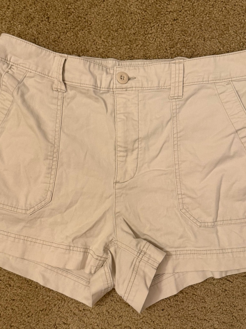Old Navy Cream Utility Shorts with Front Patch Pockets